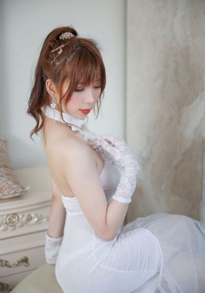 肉妇春潮干柴烈火myfducc