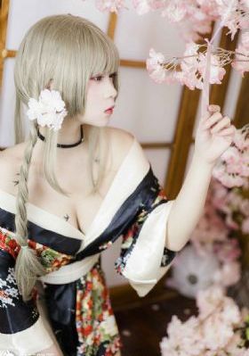 两个小婕子交换