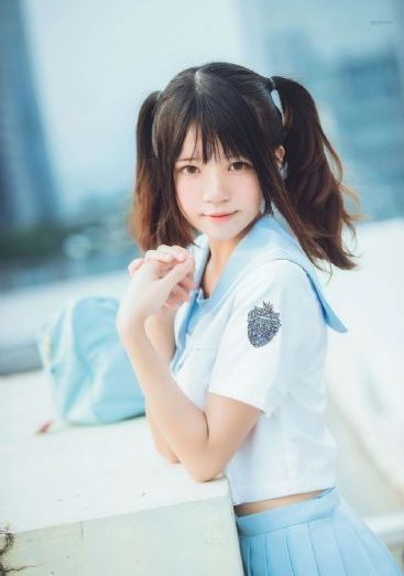 《女仆的完美服务》