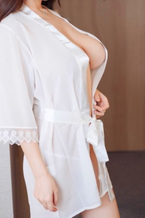 笼中女囚电影
