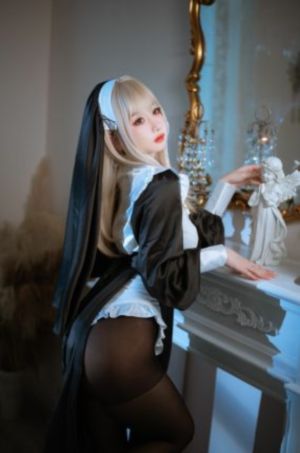 成人四虎影院