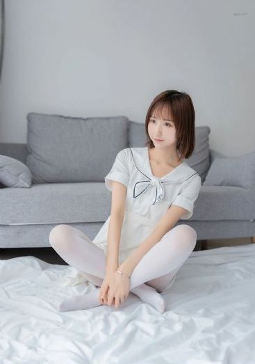 漆黒のシャガ