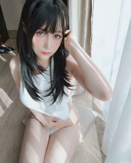 《汤摇庄的幽奈同学》动漫
