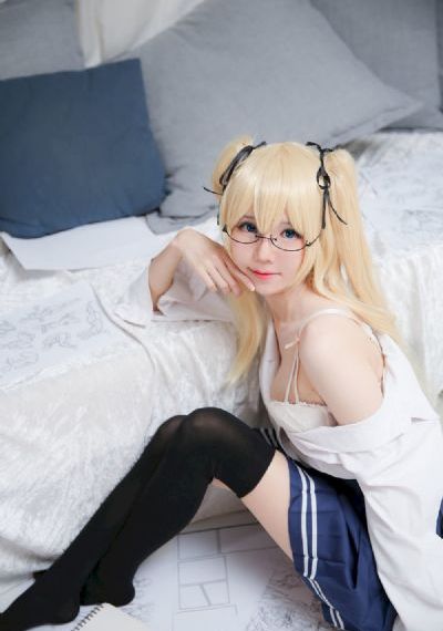 漂亮的女老师电影