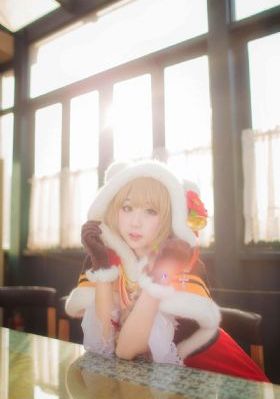 女大学生的按摩